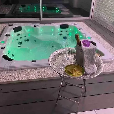 Koh Samui Siam Manahakhon & * Rieux-de-Pelleport