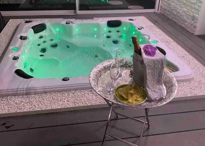 Koh Samui Siam Manahakhon & * Rieux-de-Pelleport